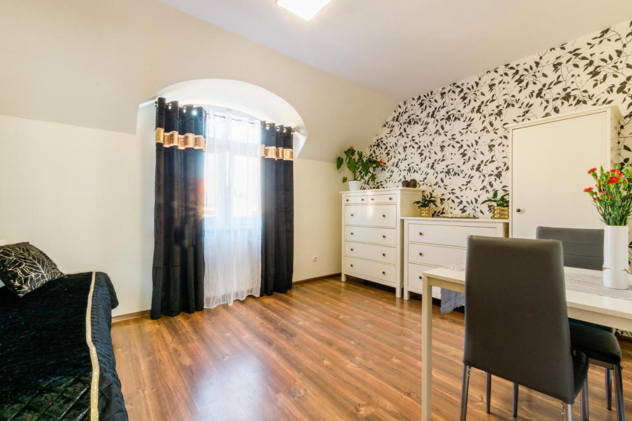 Belweder Diamentowy Apartment Олщин Екстериор снимка